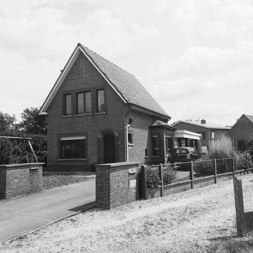 Te renoveren woning in Waasmunster